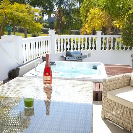 Διαμέρισμα Oasis 22